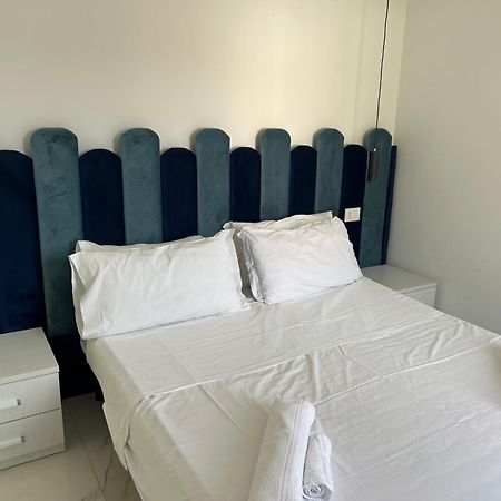 Ninfa Sul Mare Apartments 50 M E T R I Dal Mare Best Breakfast And Free Parking Capo Vaticano Buitenkant foto