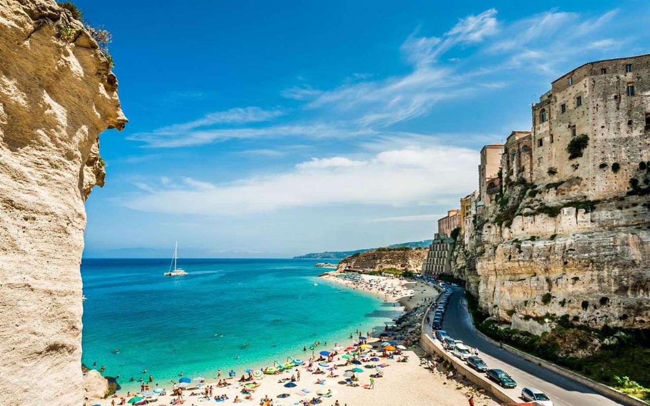 Ninfa Sul Mare Apartments 50 M E T R I Dal Mare Best Breakfast And Free Parking Capo Vaticano Buitenkant foto