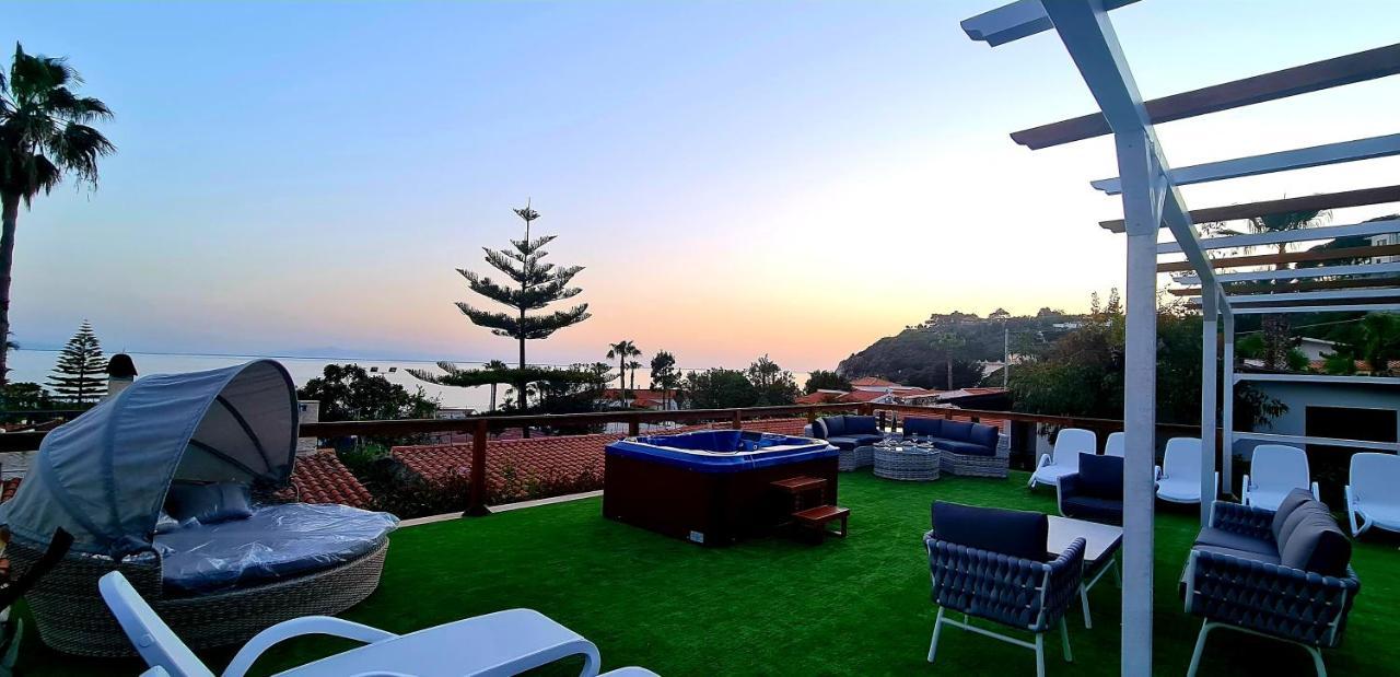 Ninfa Sul Mare Apartments 50 M E T R I Dal Mare Best Breakfast And Free Parking Capo Vaticano Buitenkant foto