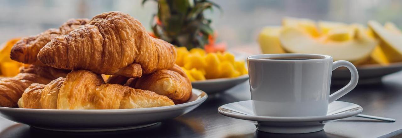 Ninfa Sul Mare Apartments 50 M E T R I Dal Mare Best Breakfast And Free Parking Capo Vaticano Buitenkant foto